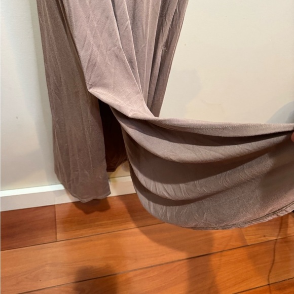 Waverles bamboo midi dress in latte‎ size M NWT - Picture 3 of 7